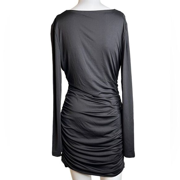 Plunging V Neck Ruched Cocktail Dress Black Size Large - Picture 3 of 4